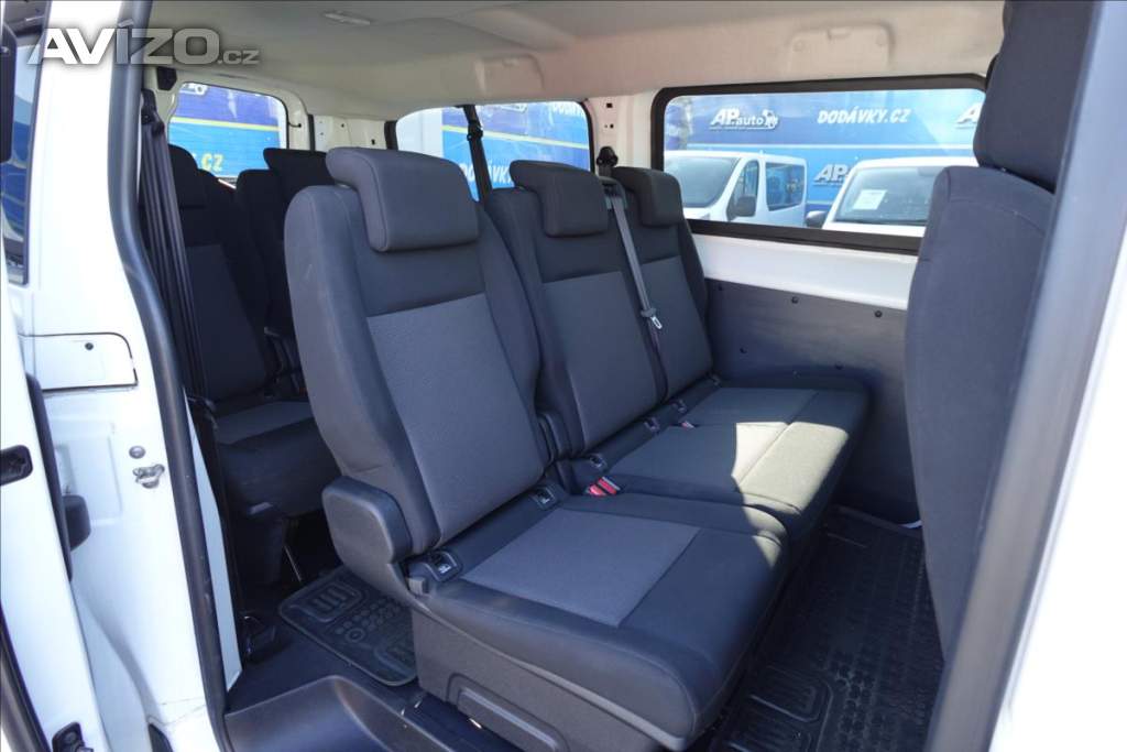 Foto inzerátu Peugeot Expert 2,0 HDI  Traveller L3H1 8MÍST