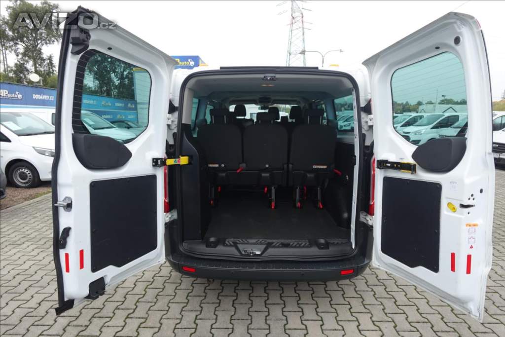 Foto inzerátu Ford Transit Custom 2,0 TDCI  L2H1 9MÍST KLIMA