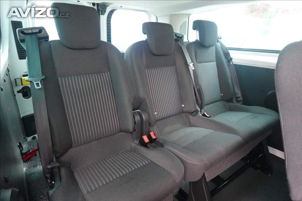 Foto inzerátu Ford Transit Custom 2,0 TDCI  L2H1 9MÍST KLIMA
