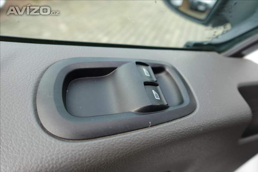 Foto inzerátu Ford Transit 2,0 TDCI  L3H2 KLIMA RAMPA
