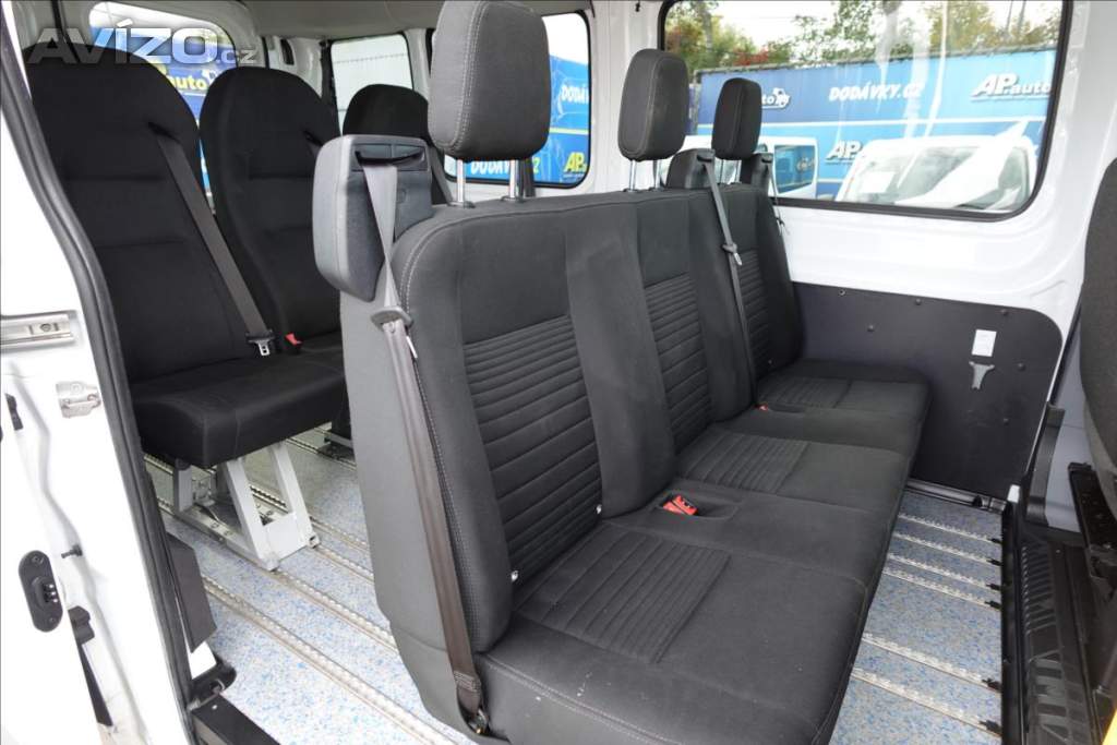 Foto inzerátu Ford Transit 2,0 TDCI  L3H2 8MÍST BUS KLIMA