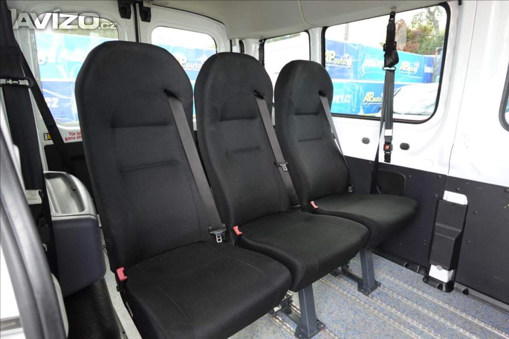 Foto inzerátu Ford Transit 2,0 TDCI  L3H2 8MÍST BUS KLIMA