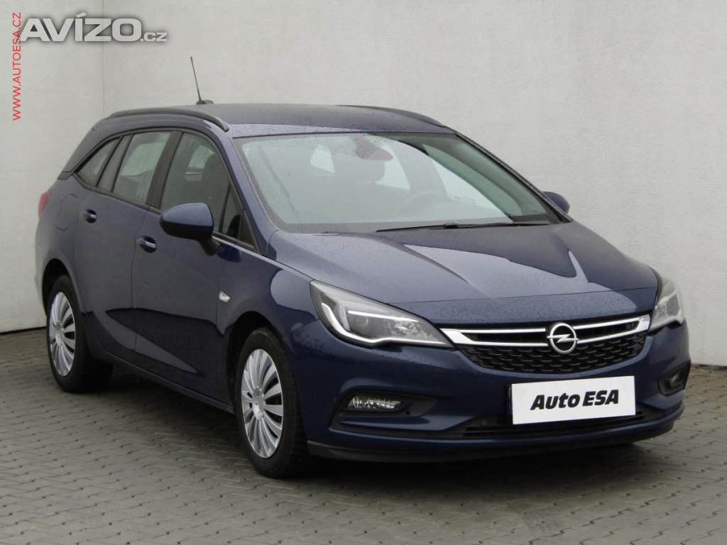 Opel Astra 1.6CDTi, 1.maj,ČR, Enjoy