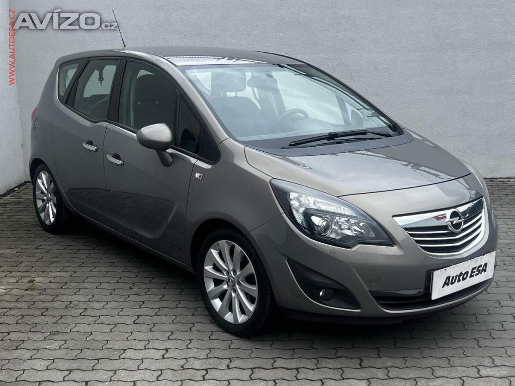 Opel Meriva 1.4T, AC, výhřev sedadel,