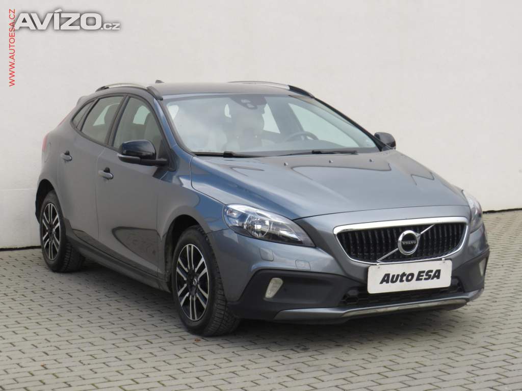 Volvo V40 2.0 D3, Cross Country, AT