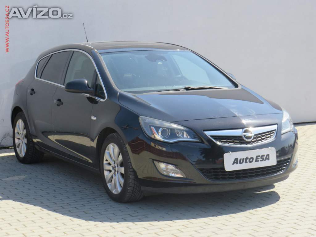 Opel Astra 1.7CDTi, AC, xenon, tempo