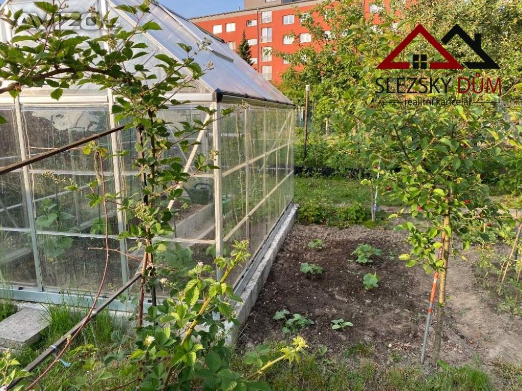 Foto inzerátu Prodej, Zahrada, 172 m² - Karviná - Nové Město