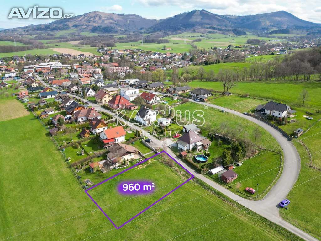 Prodej slunného pozemku 960 m2, obec Kozlovice, okr. Frýdek - Místek