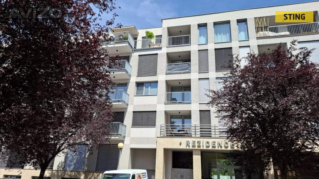 Pronájem, byt 1+kk, 40 m2
