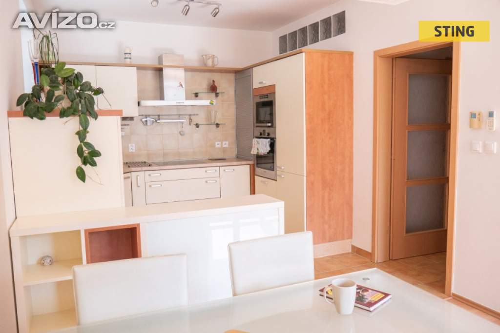 Pronájem, byt 3+kk, 82 m2
