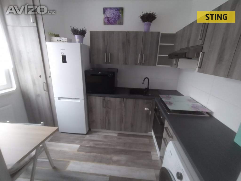 Pronájem, byt 1+1, 32 m2
