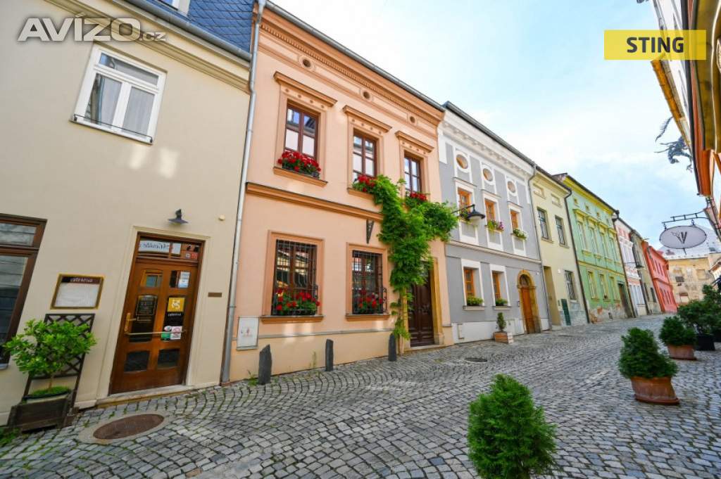 Prodej, Rodinný dům, 200 m2
