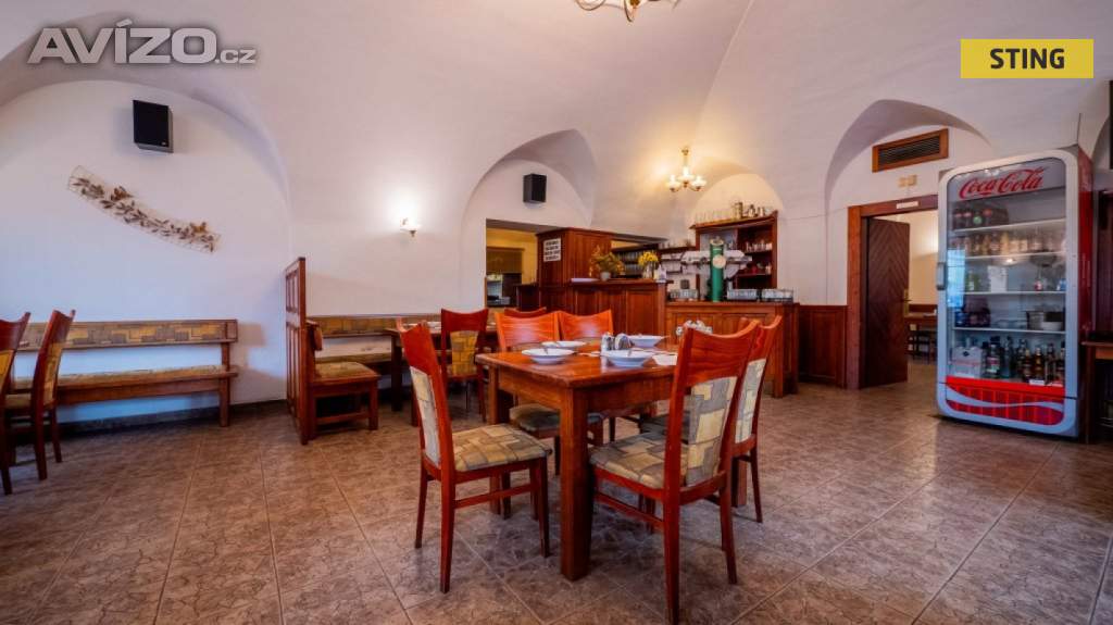 Foto inzerátu Prodej, restaurace, 500 m2