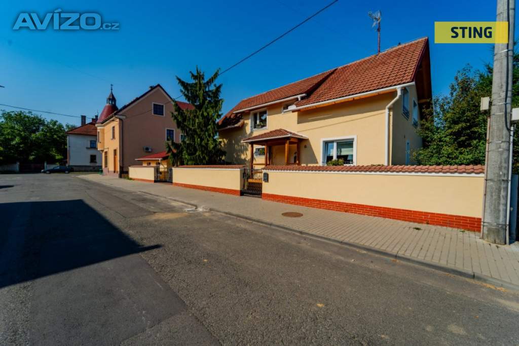 Prodej, Rodinný dům, 300 m2