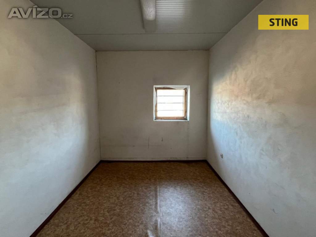 Foto inzerátu Pronájem, sklady, 603 m2