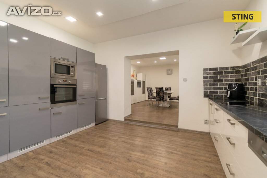 Foto inzerátu Prodej, Rodinný dům, 215 m2