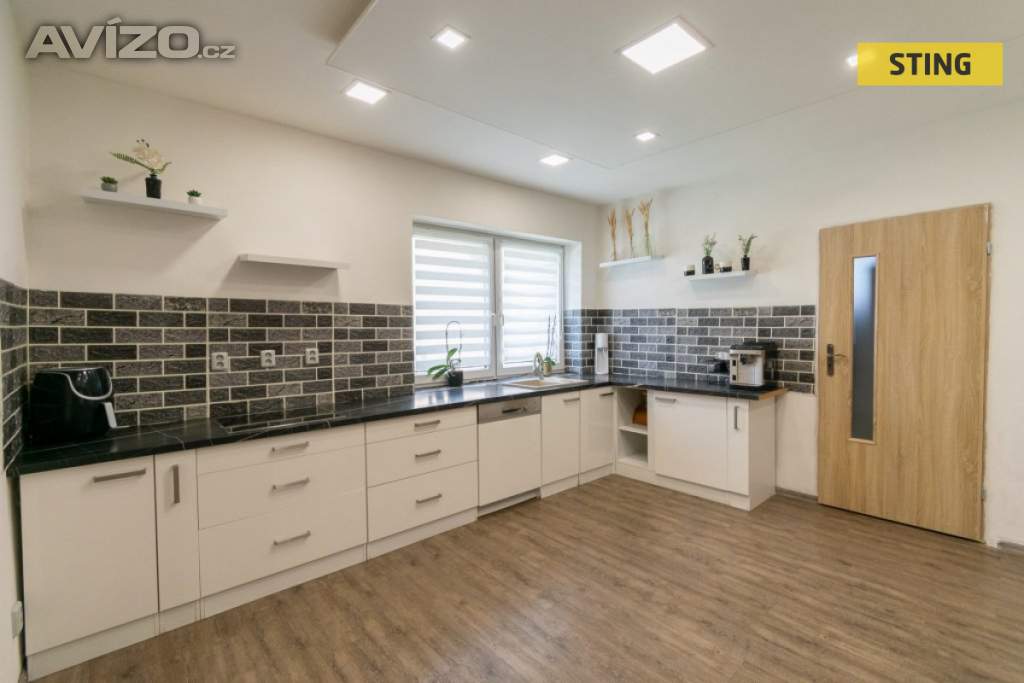 Foto inzerátu Prodej, Rodinný dům, 215 m2