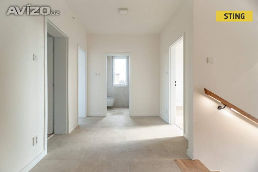 Foto inzerátu Prodej, Rodinný dům, 242 m2