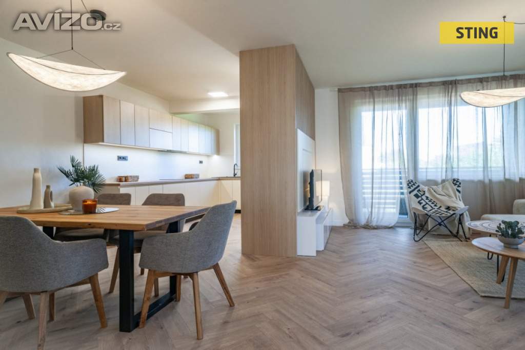 Foto inzerátu Pronájem, Rodinný dům, 242 m2