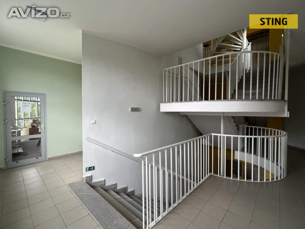 Foto inzerátu Pronájem, kanceláře, 830 m2