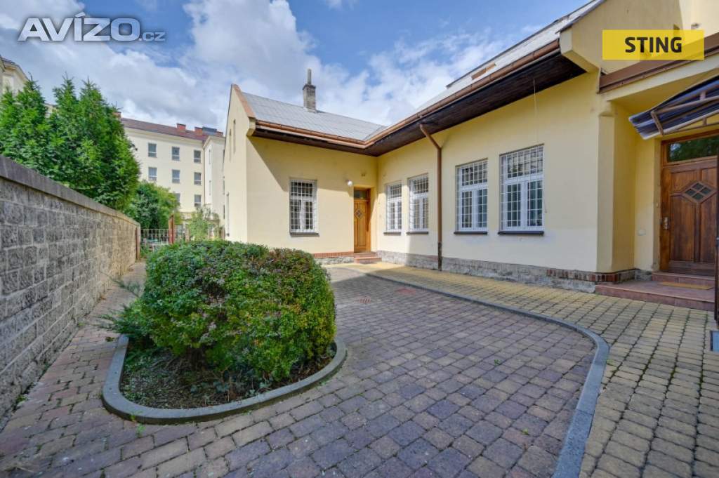 Foto inzerátu Prodej, najemní domy, 439 m2