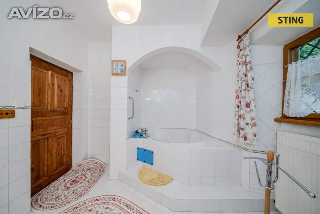 Foto inzerátu Prodej, Rodinný dům, 220 m2