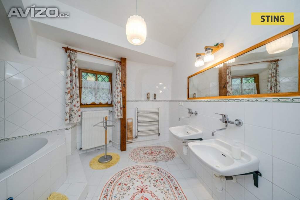 Foto inzerátu Prodej, Rodinný dům, 220 m2