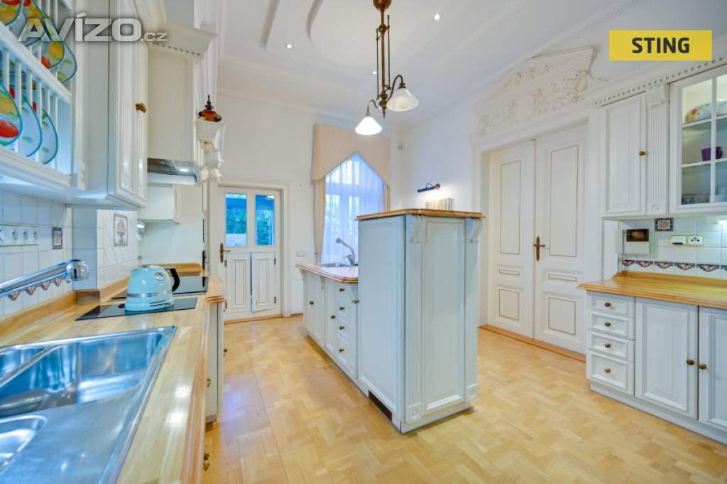 Foto inzerátu Prodej, Vila/Rezidence, 700 m2