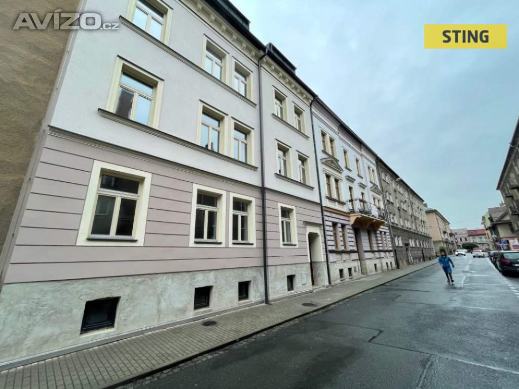 Pronájem, kanceláře, 64 m2