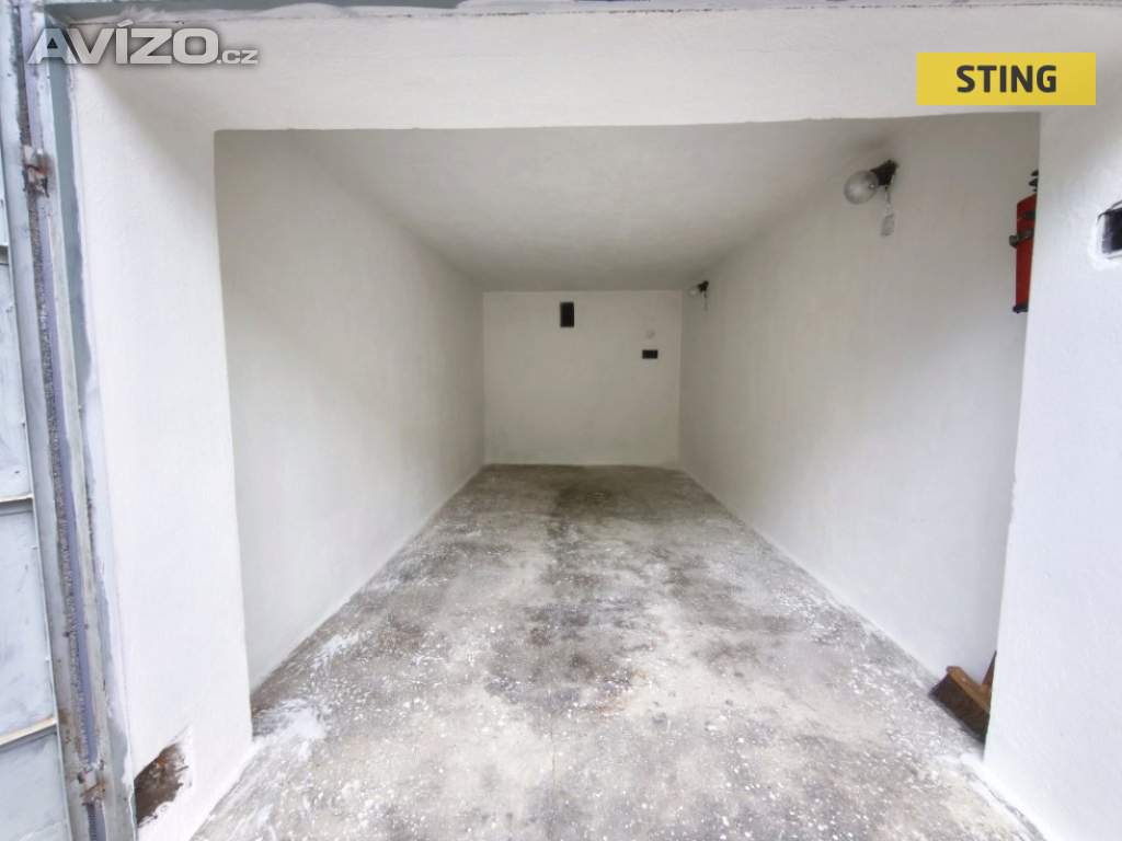 Foto inzerátu Pronájem, Garáž, 15 m2