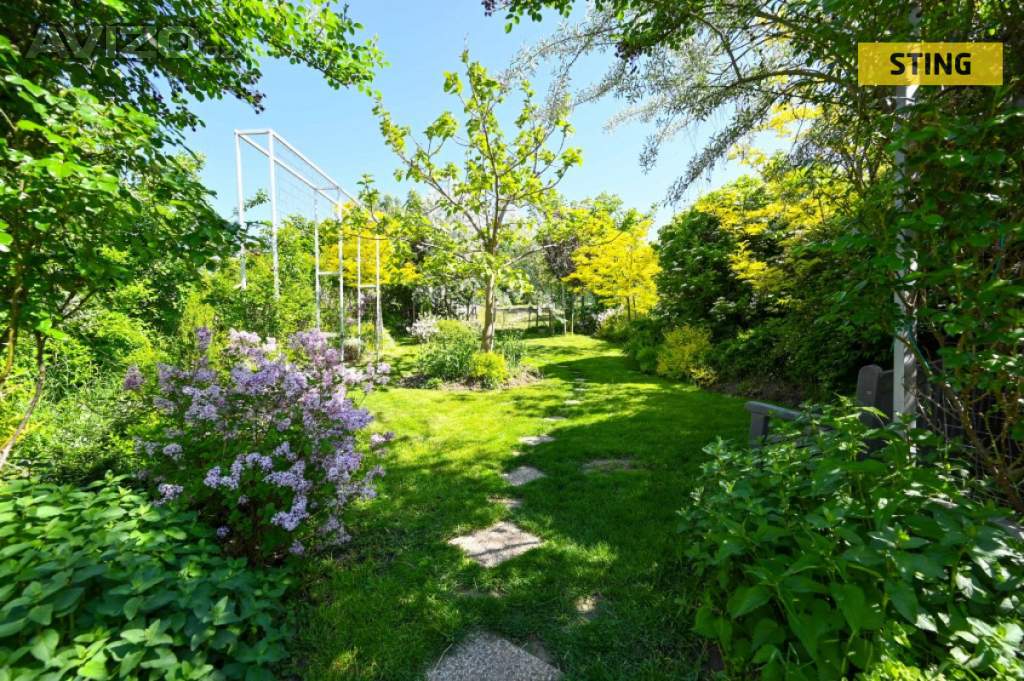 Foto inzerátu Pronájem, Rodinný dům, 204 m2