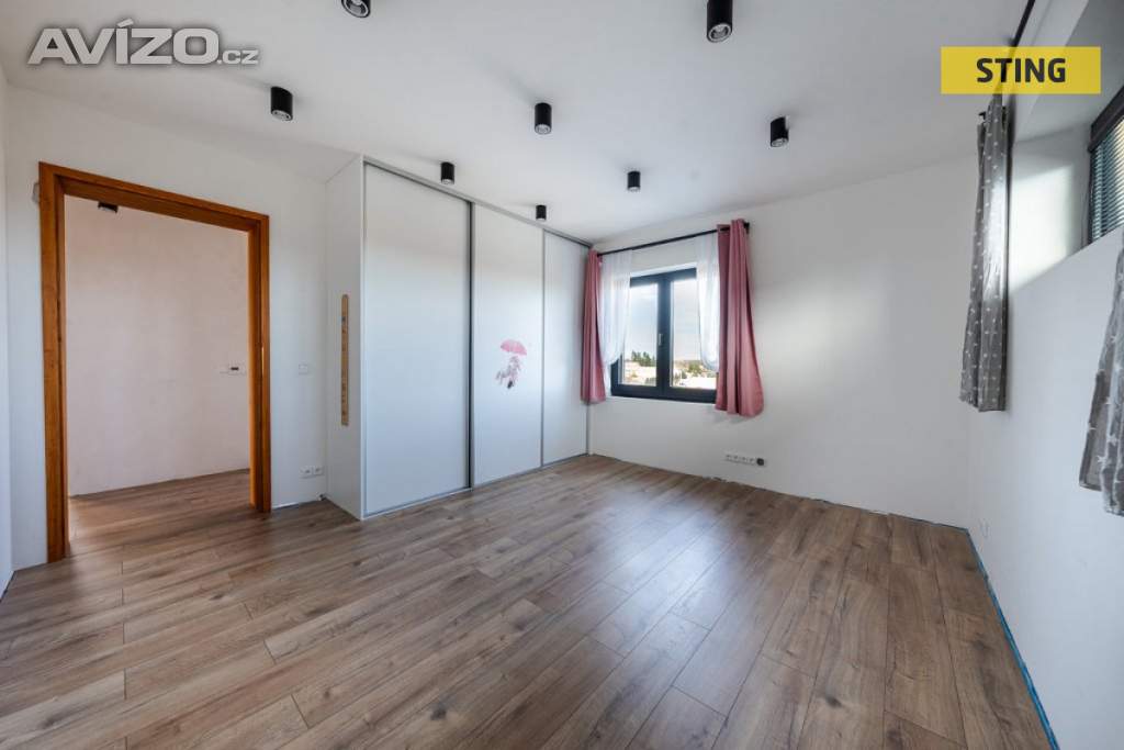 Foto inzerátu Prodej, Rodinný dům, 183 m2