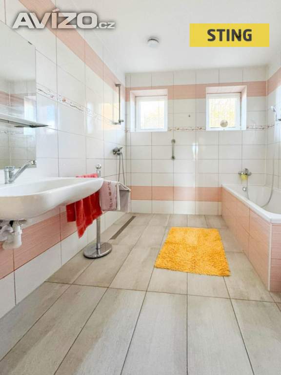 Foto inzerátu Prodej, Rodinný dům, 217 m2