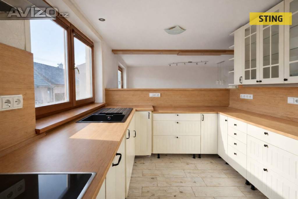 Foto inzerátu Prodej, Rodinný dům, 220 m2