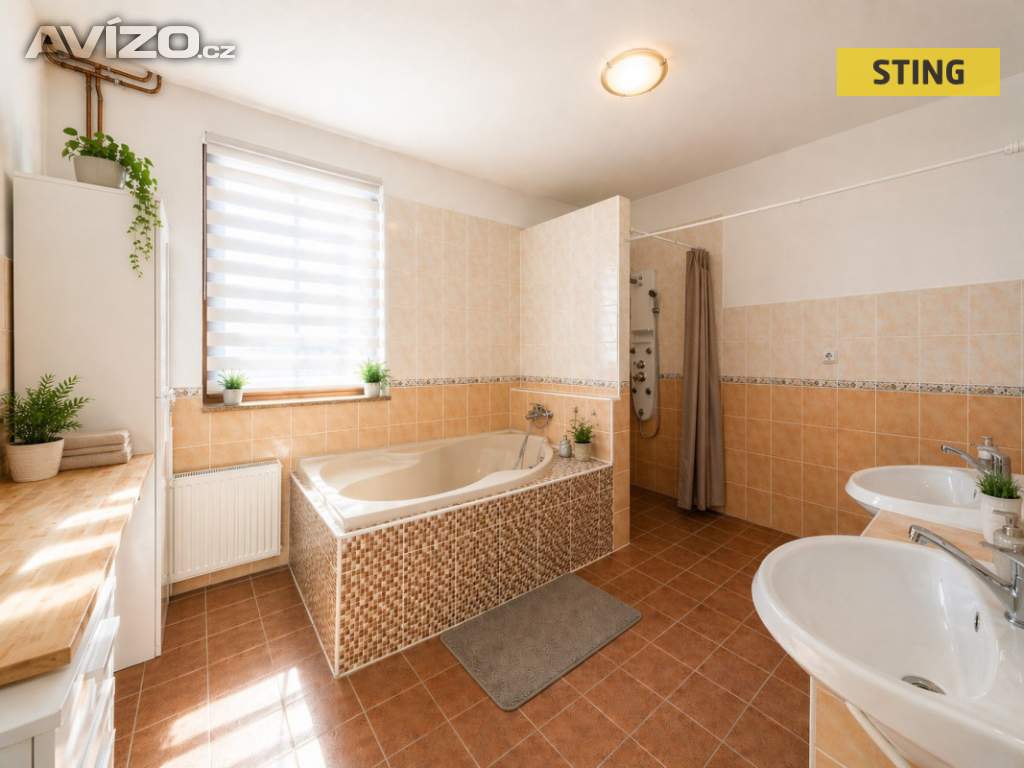 Foto inzerátu Prodej, Rodinný dům, 197 m2
