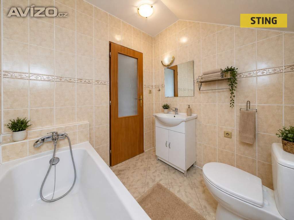 Foto inzerátu Prodej, Rodinný dům, 197 m2