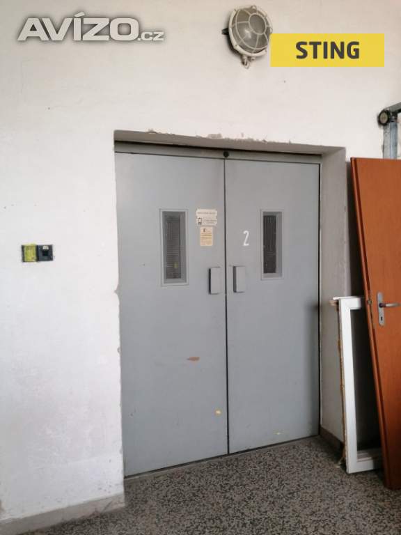 Foto inzerátu Pronájem, prodejny, 500 m2