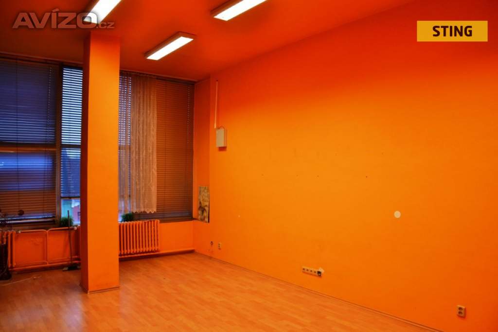 Foto inzerátu Pronájem, prodejny, 500 m2
