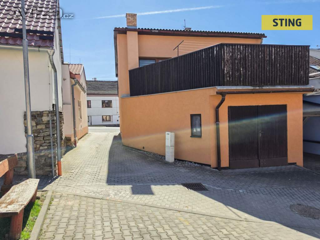 Foto inzerátu Prodej, Rodinný dům, 298 m2