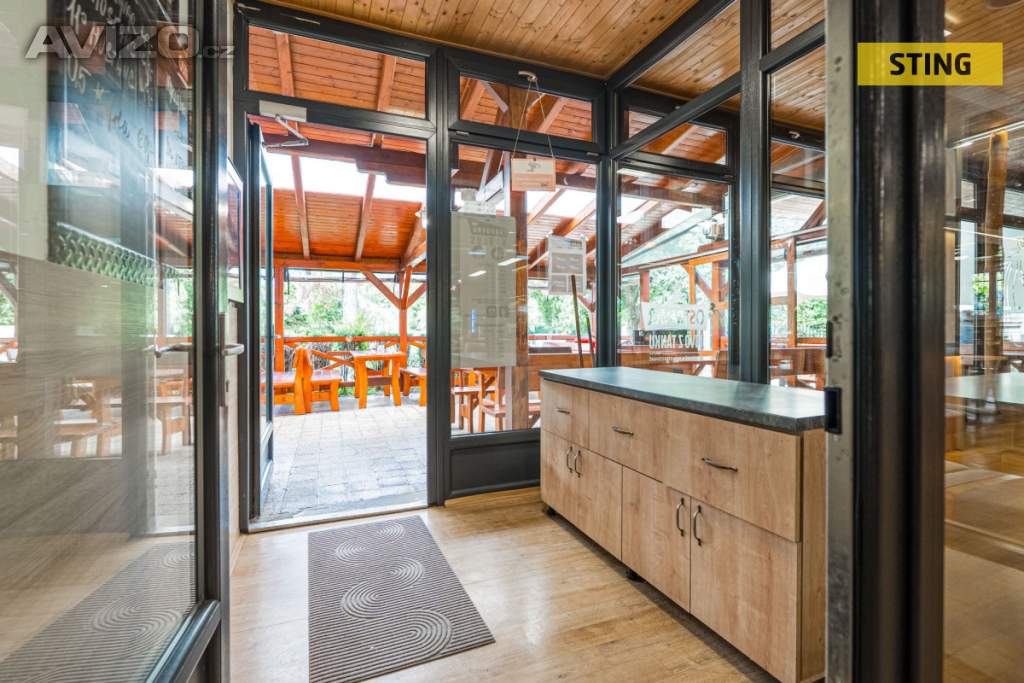 Foto inzerátu Prodej, restaurace, 539 m2