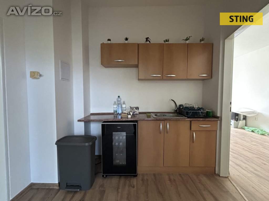 Foto inzerátu Pronájem, kanceláře, 830 m2