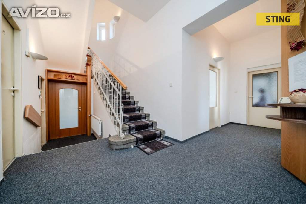 Foto inzerátu Pronájem, kanceláře, 250 m2