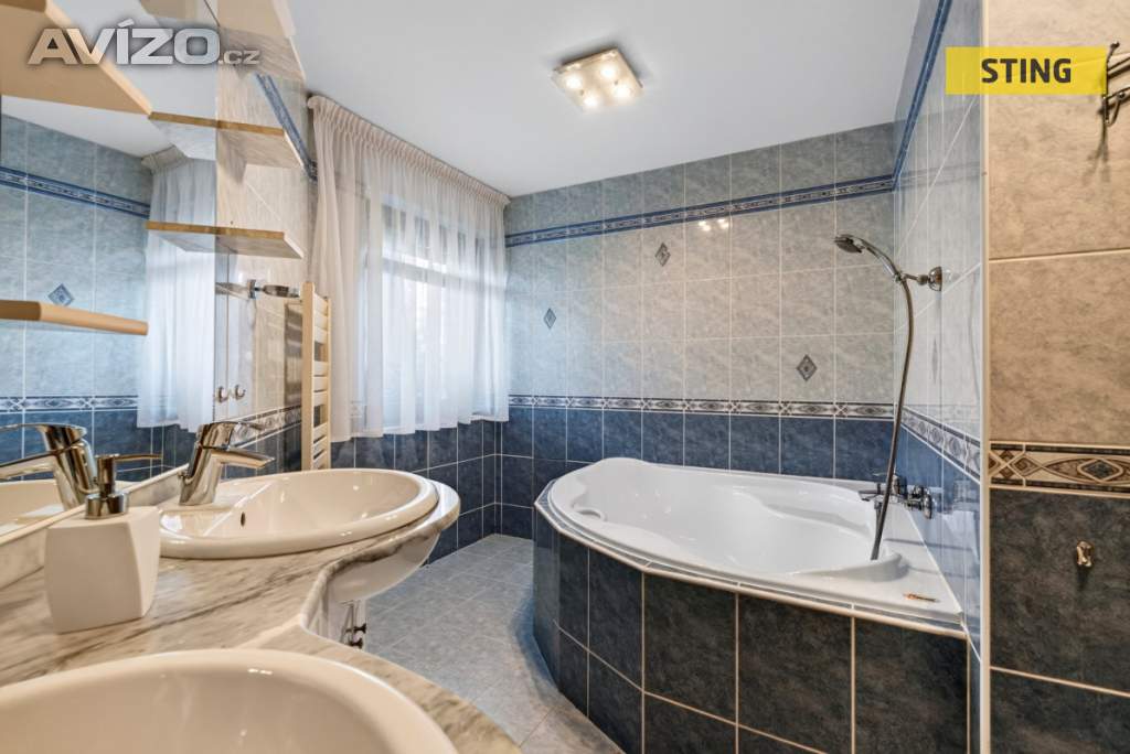 Foto inzerátu Prodej, Rodinný dům, 215 m2