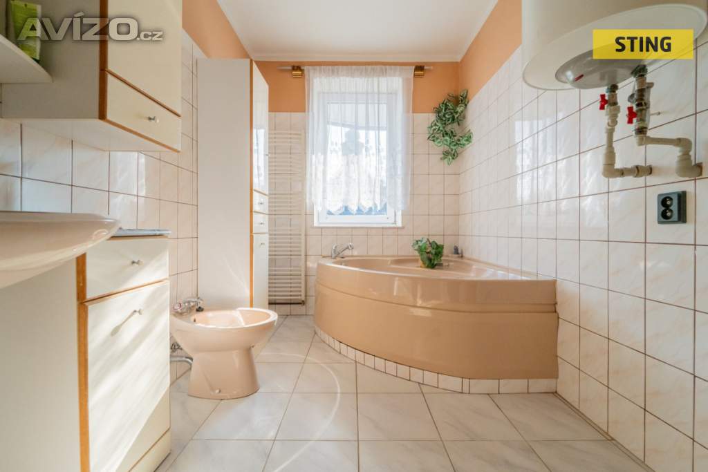 Foto inzerátu Prodej, Rodinný dům, 347 m2