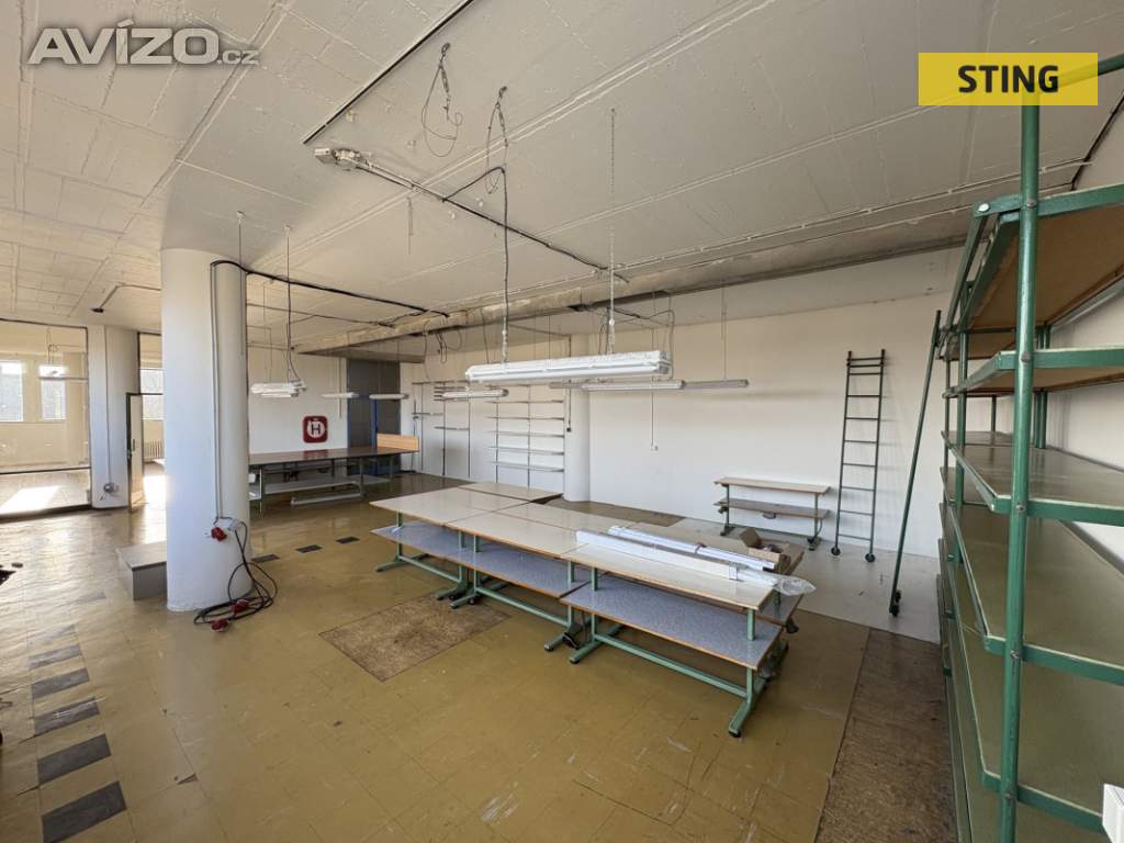 Pronájem, výrobní haly, 128 m2