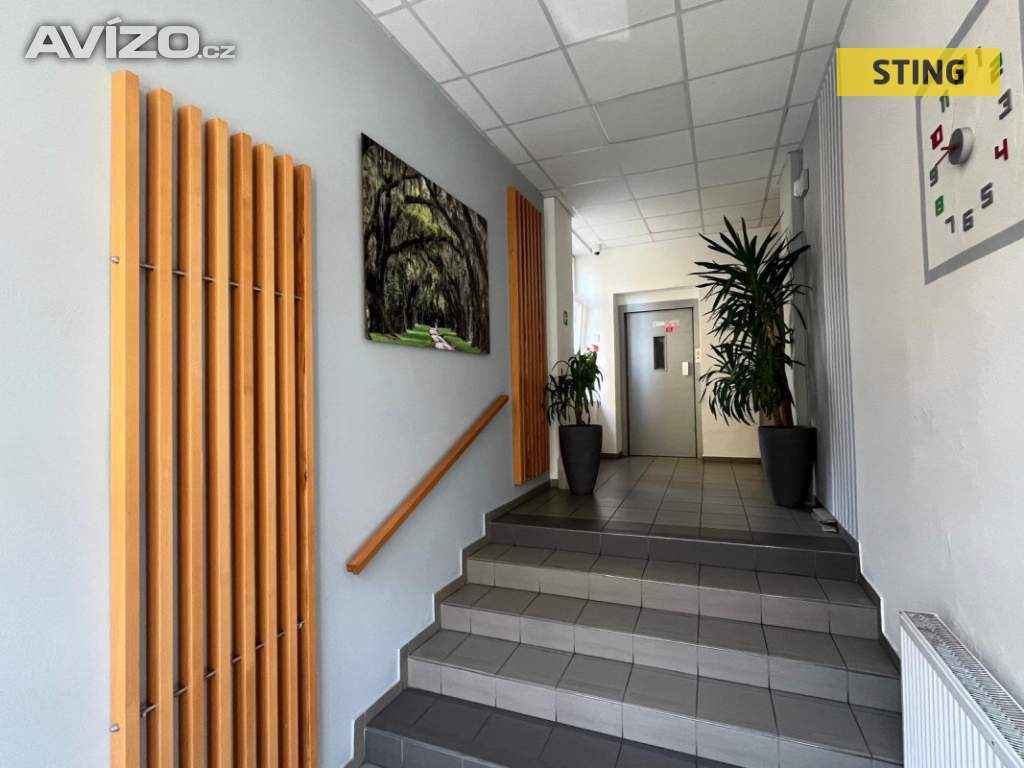 Foto inzerátu Pronájem, kanceláře, 113 m2
