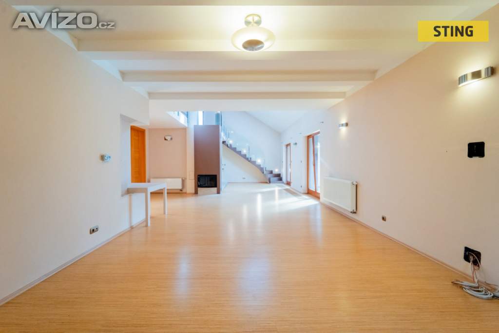 Foto inzerátu Prodej, Rodinný dům, 270 m2