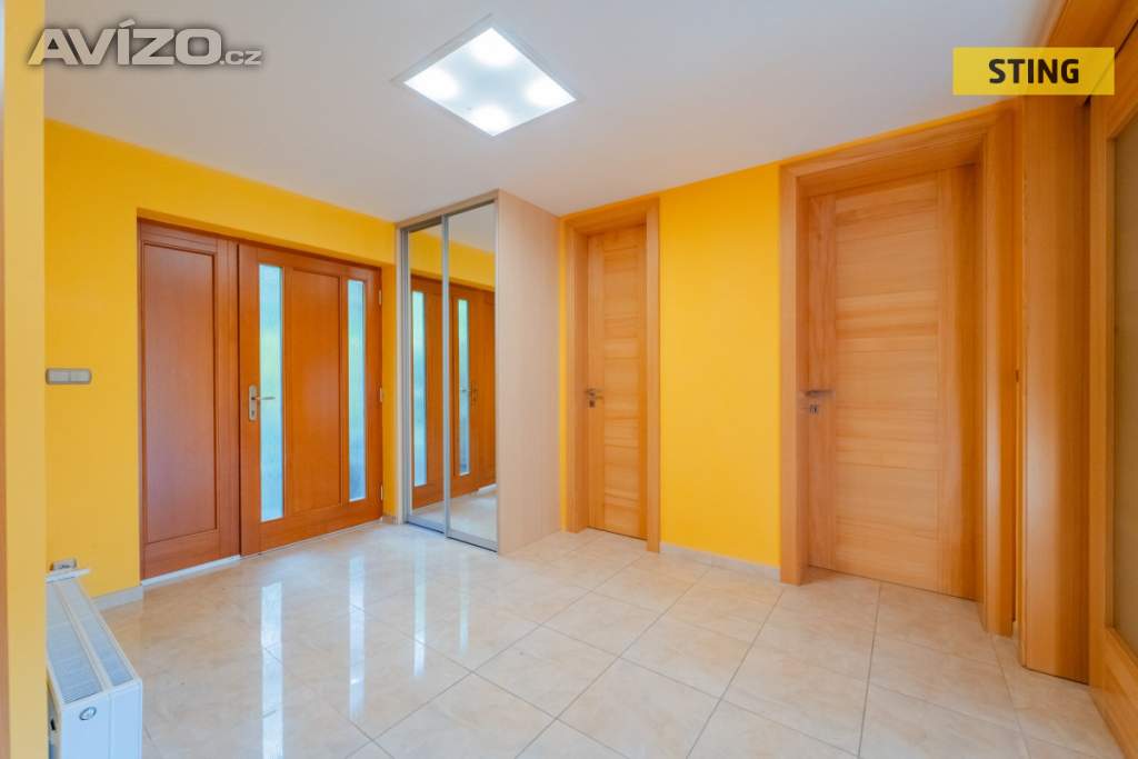 Foto inzerátu Prodej, Rodinný dům, 270 m2