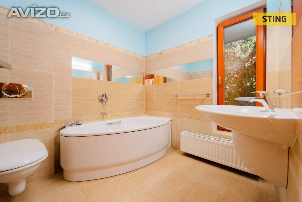 Foto inzerátu Prodej, Rodinný dům, 270 m2