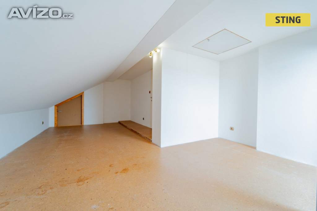Foto inzerátu Prodej, Rodinný dům, 270 m2